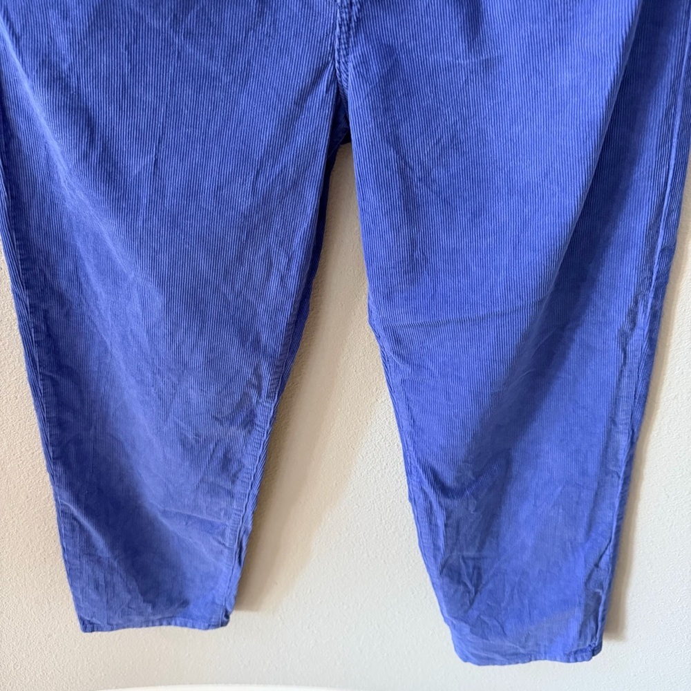 BDG Pegged Cowboy Blue Corduroy High-Waisted Relaxed Fit Straight Leg Pants - Picture 3 of 12